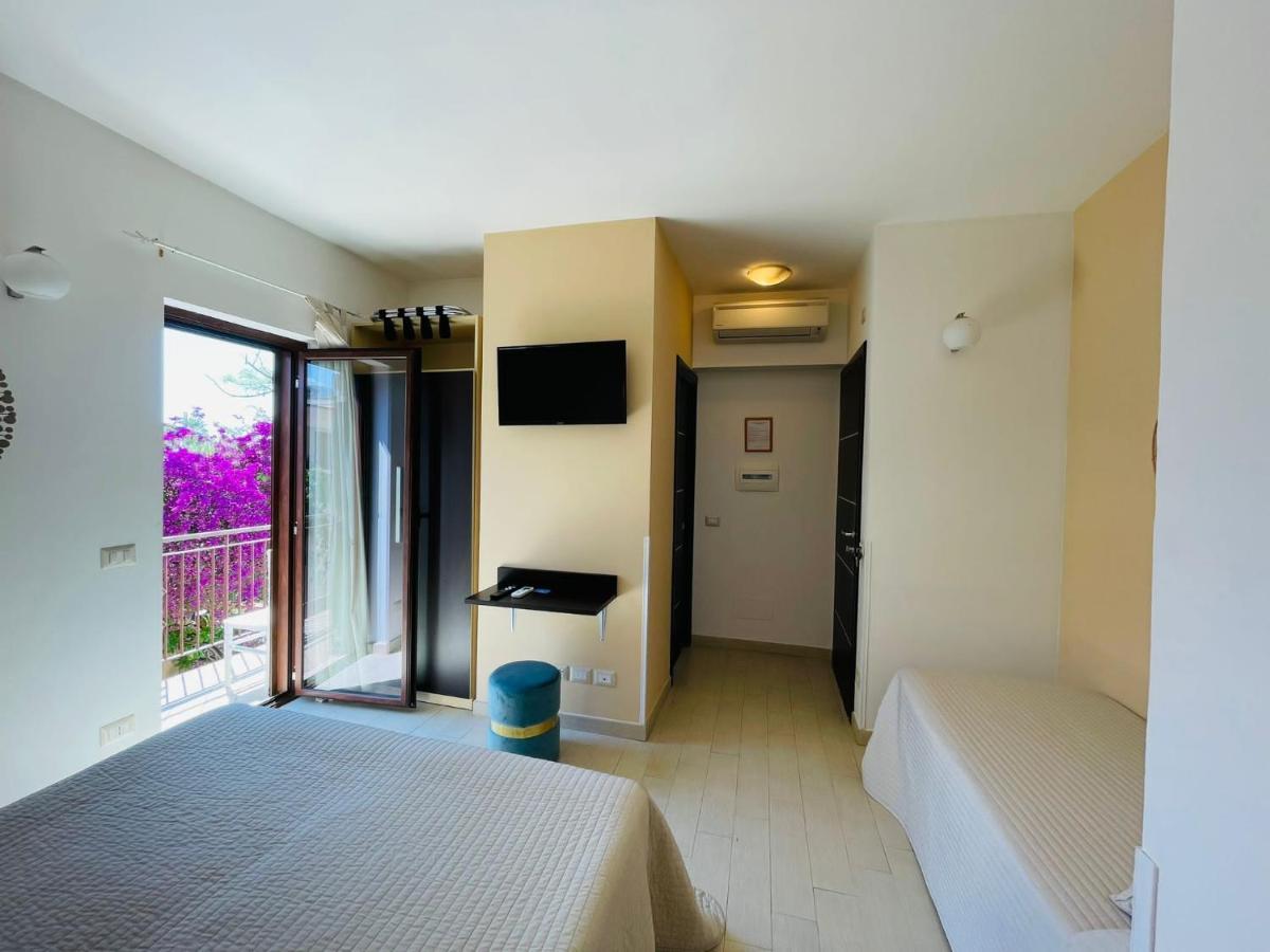 B&B Il Girasole Capo dʼOrlando Zewnętrze zdjęcie